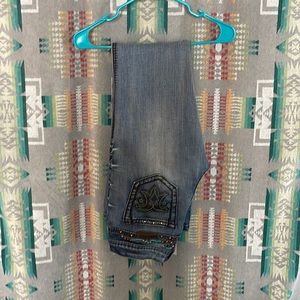 Cowgirl Tuff DFMI Rodeo 28x35